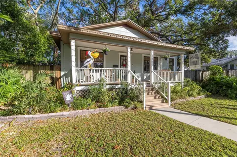 1155 Crescent Lake Dr N, Saint Petersburg, FL 33701
