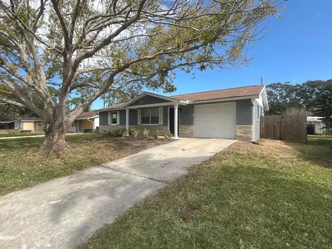 7318 Dianne Dr, New Port Richey, FL 34652