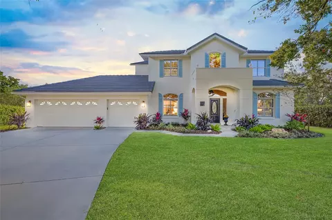 1237 Darlington Oak Cir NE, Saint Petersburg, FL 33703