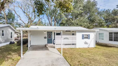 36029 Aster Ave, Zephyrhills, FL 33541