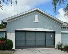 1213 Huntington Greens Dr, Sun City Center, FL 33573