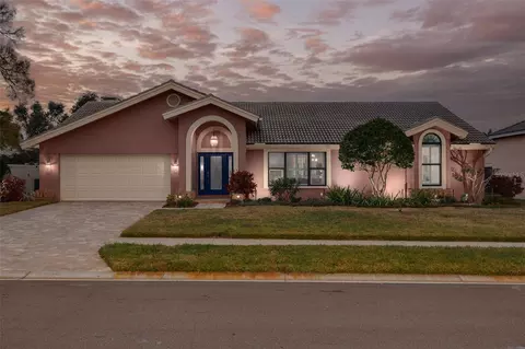 1811 Stonebrook Ln, Safety Harbor, FL 34695