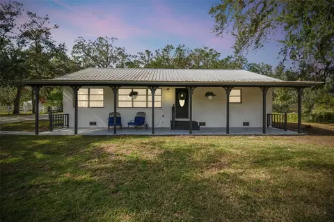 107 Myrtle Ln, Plant City, FL 33565