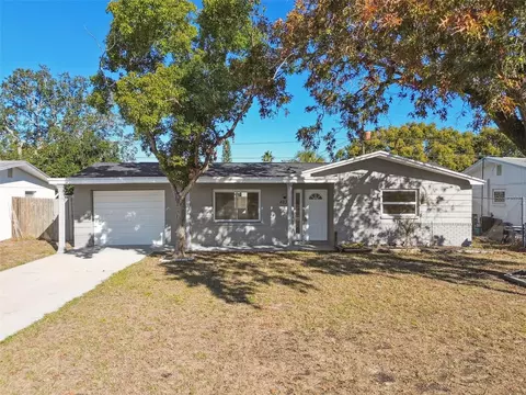4233 Oakfield Ave, Holiday, FL 34691