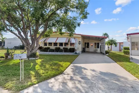 10170 106th Ave #27, Largo, FL 33773