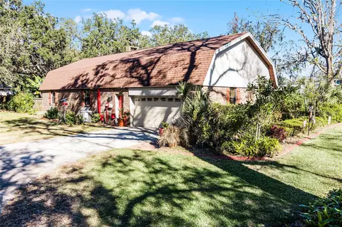 804 Tomahawk Trl, Brandon, FL 33511