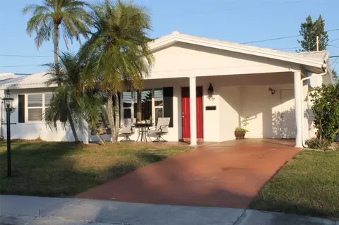 9705 45th Way N, Pinellas Park, FL 33782