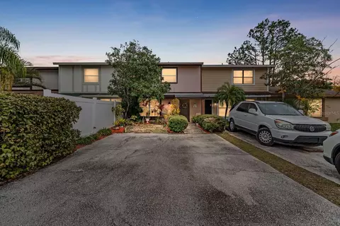 14105 Village View Dr, Tampa, FL 33624