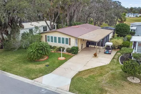 1724 Magnolia Ave, Lady Lake, FL 32159