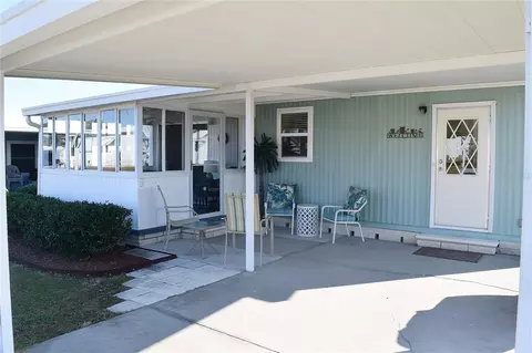 37616 Pinata Ave, Zephyrhills, FL 33541
