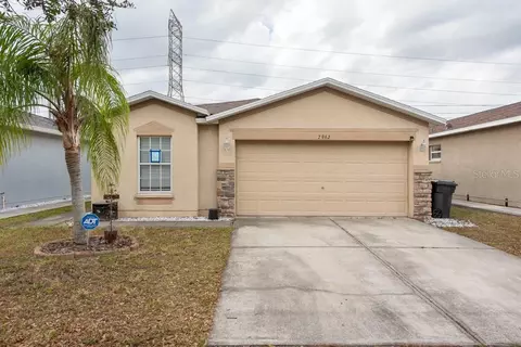 7962 Carriage Pointe Dr, Gibsonton, FL 33534