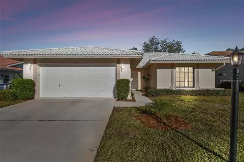 5692 Beaurivage Ave, Sarasota, FL 34243