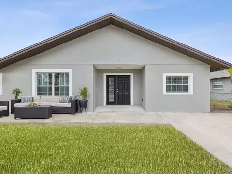 6509 S West Shore Cir, Tampa, FL 33616
