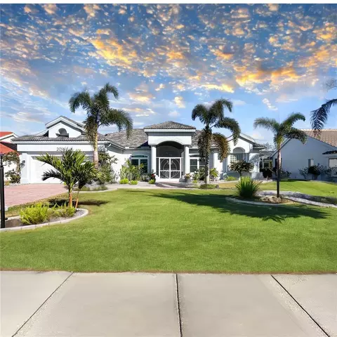 2016 S Pebble Beach Blvd, Sun City Center, FL 33573