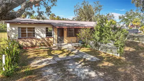 5512 Daniels Rd, Tampa, FL 33634