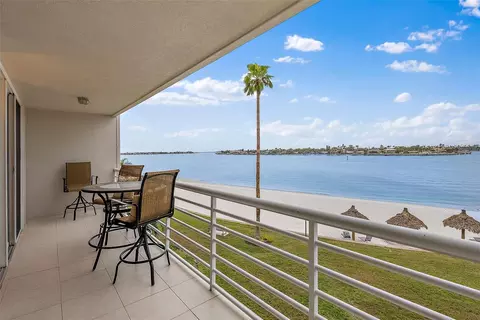 5701 Bahia Del Mar Cir #306, Saint Petersburg, FL 33715