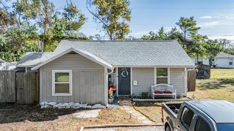 1726 43rd St S, Saint Petersburg, FL 33711