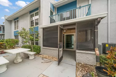 380 Medallion Blvd #B, Madeira Beach, FL 33708