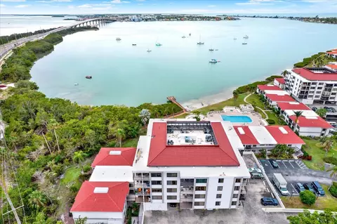 6365 Bahia Del Mar Blvd #602, Saint Petersburg, FL 33715