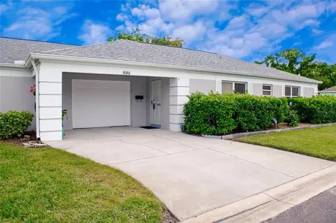 8086 Annwood Rd, Seminole, FL 33777