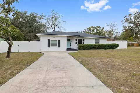 9708 Forest Hills Dr, Tampa, FL 33612