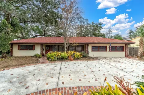 1545 Park St N, Saint Petersburg, FL 33710