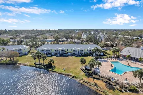 107 Seahorse Dr SE #A, Saint Petersburg, FL 33705