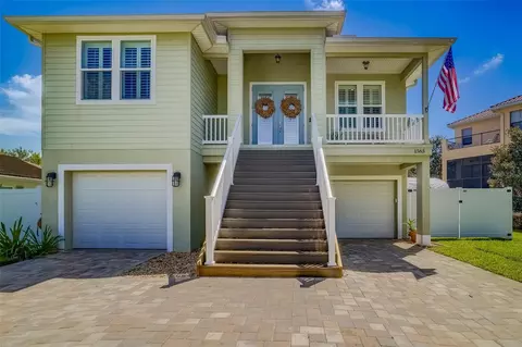 1563 Mac Chesney Dr, Tarpon Springs, FL 34689