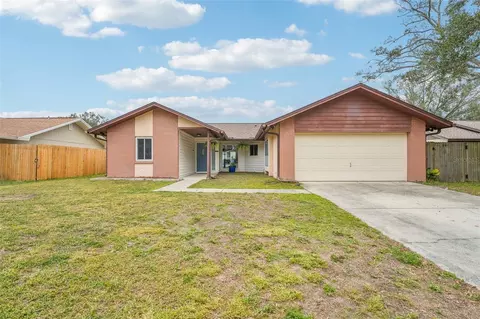 1708 Dove Field Pl, Brandon, FL 33510