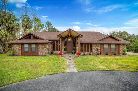 15241 Colley Dr, Tavares, FL 32778