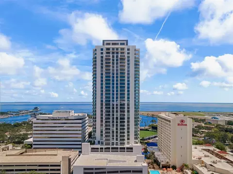 301 1st St S #1905, Saint Petersburg, FL 33701