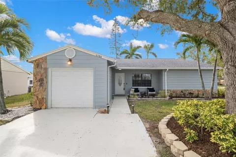 4084 Lake Blvd, Clearwater, FL 33762