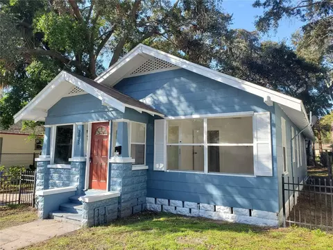 2035 11th St S, Saint Petersburg, FL 33705