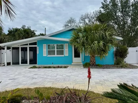 2827 Miriam St S, Gulfport, FL 33711