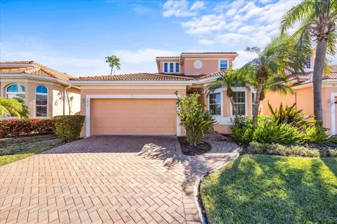 1613 Sand Key Estates Ct, Clearwater, FL 33767