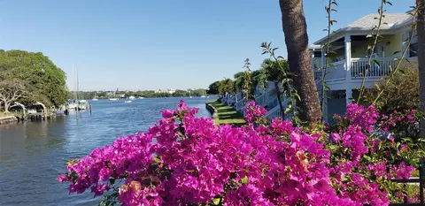 3889 Pompano Dr SE #A, Saint Petersburg, FL 33705