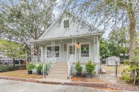 2022 N 11th St, Tampa, FL 33605