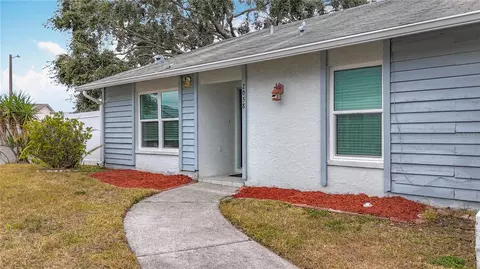 2058 Sheffield Ct, Oldsmar, FL 34677