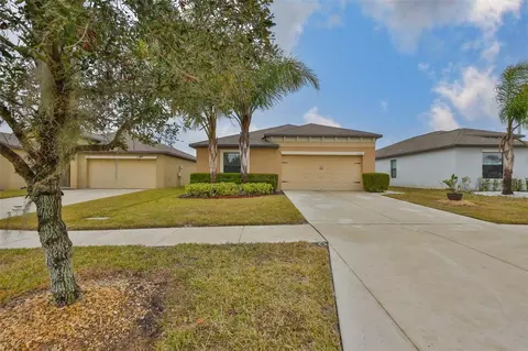 11218 Leland Groves Dr, Riverview, FL 33579