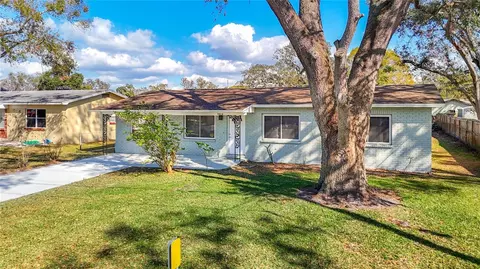 9614 Oak Ridge Ave, Riverview, FL 33578