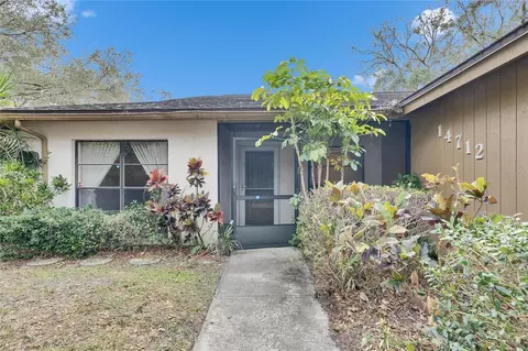 14712 Laurel Lake Ln, Lutz, FL 33559