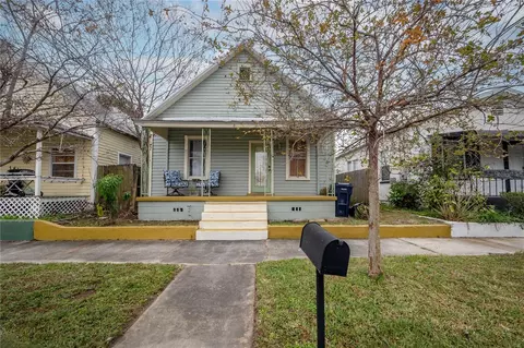 2334 W Walnut St, Tampa, FL 33607