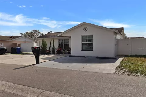 10114 Chimney Hill Ct, Tampa, FL 33615