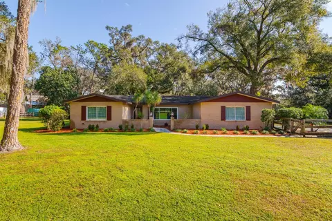6104 Irby Ln W, Lakeland, FL 33811