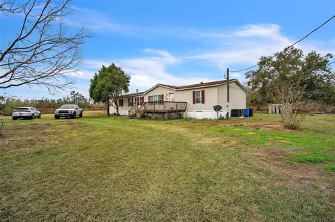 3107 Mcgee Rd, Plant City, FL 33565