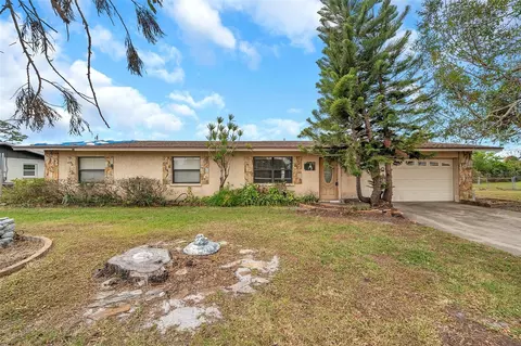 6327 5th Street Cir E, Bradenton, FL 34203