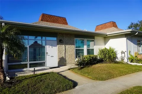 4361 Tahitian Gardens Cir #C, Holiday, FL 34691