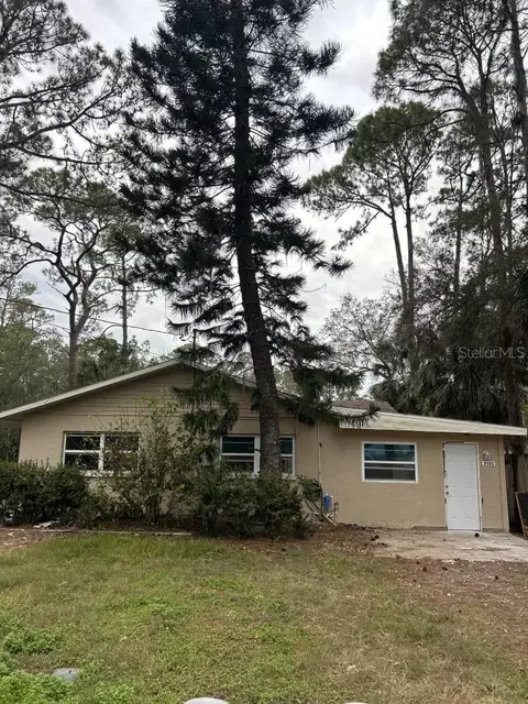 7119 Oakwood Dr, New Port Richey, FL 34652