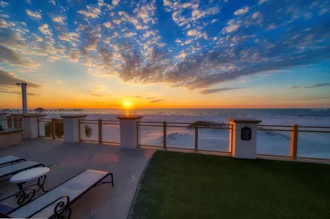470 Mandalay Ave #305, Clearwater Beach, FL 33767