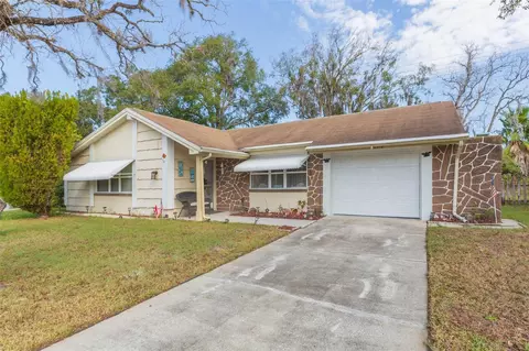 12512 River Mill Dr, Hudson, FL 34667